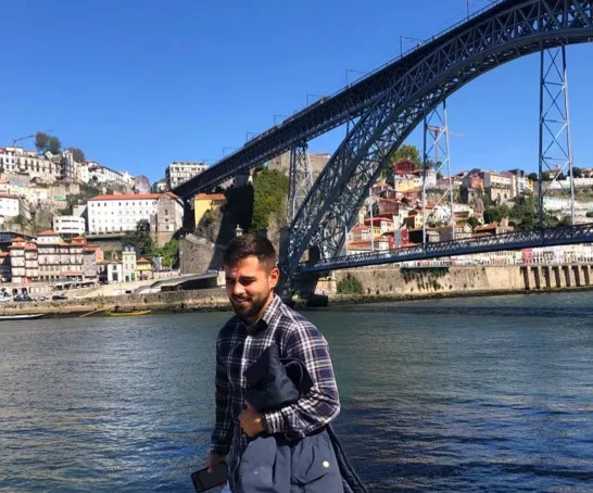 Alexandre Pimenta am Hafen in Porto