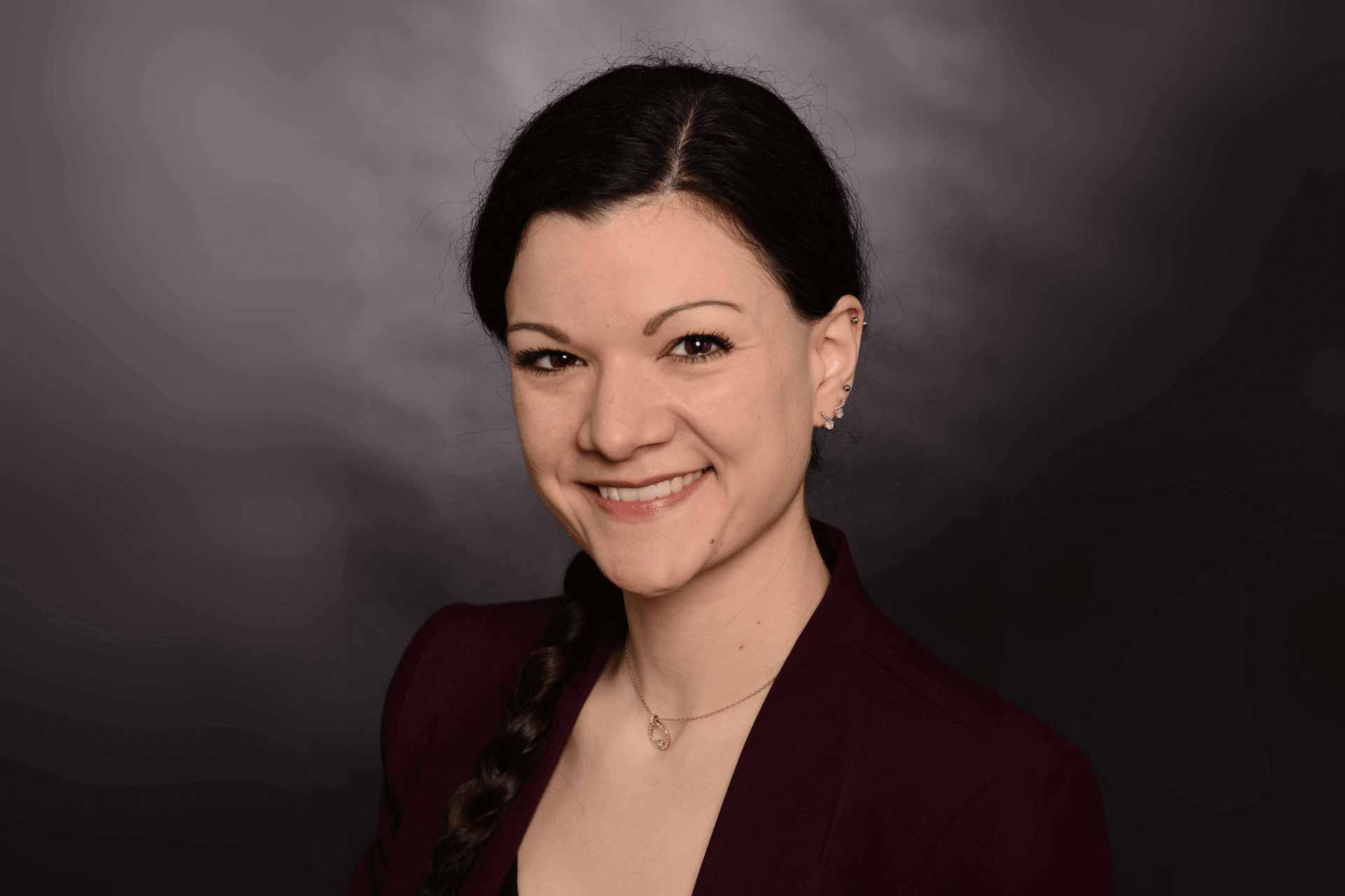 Portrait von Fabienne Dietl